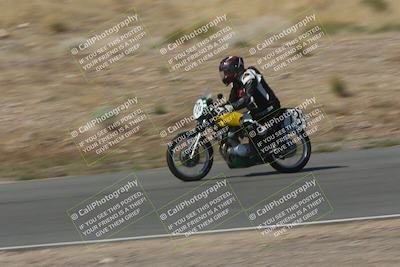 media/Apr-20-2025-AHRMA (Sun) [[393a79c373]]/Race/Group 12 early race/Turn 4b/
